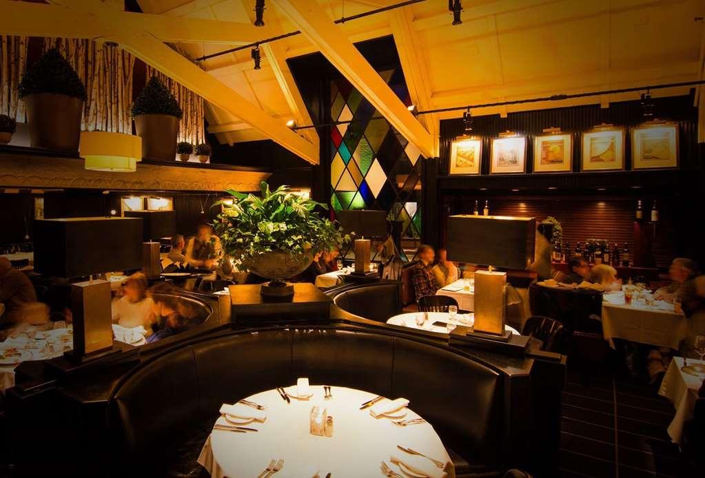 Weber'S Hotel & Restaurant Энн-Арбор Ресторан фото