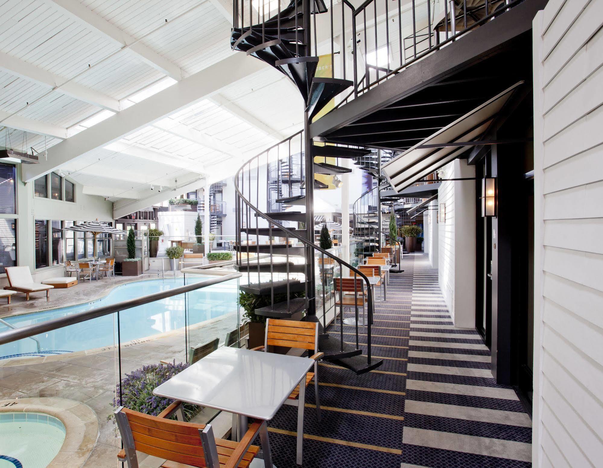 Weber'S Hotel & Restaurant Энн-Арбор Экстерьер фото